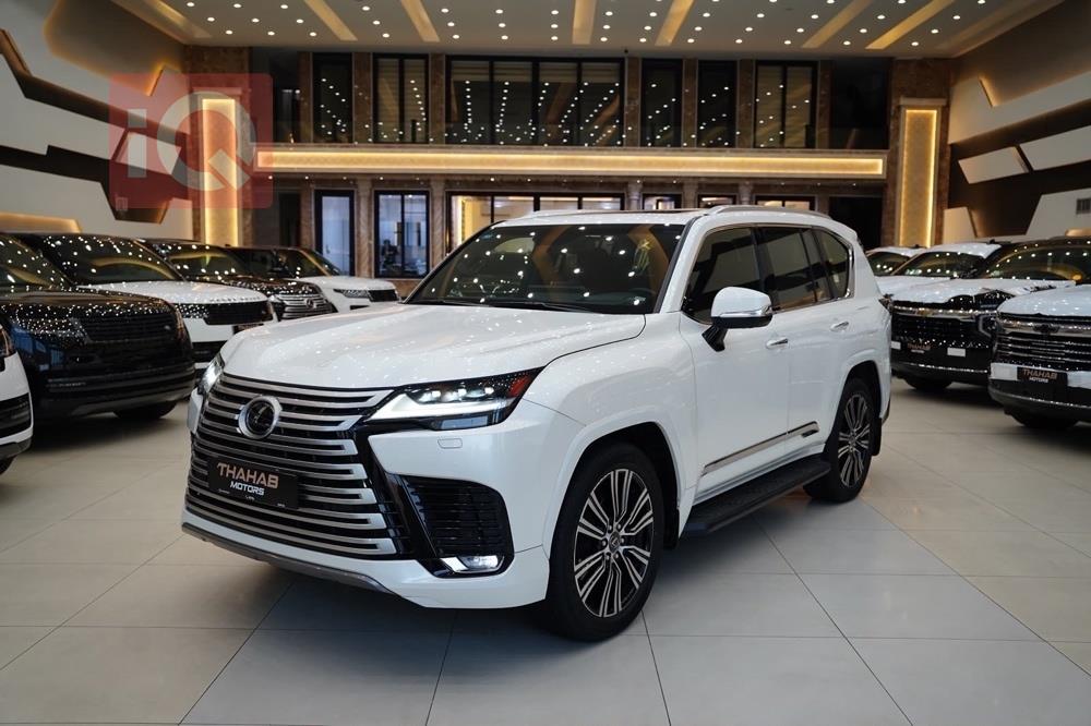 Lexus LX